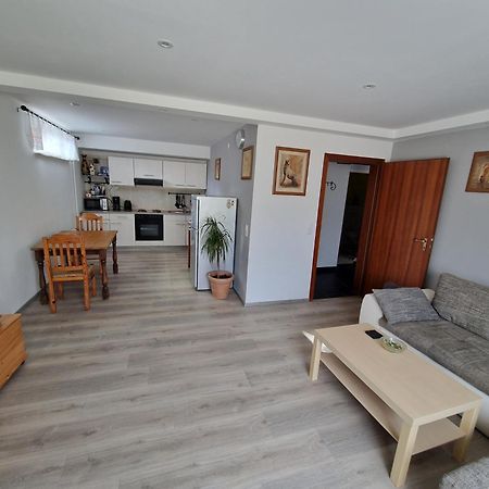 Ferienwohnung Бахарах Екстер'єр фото