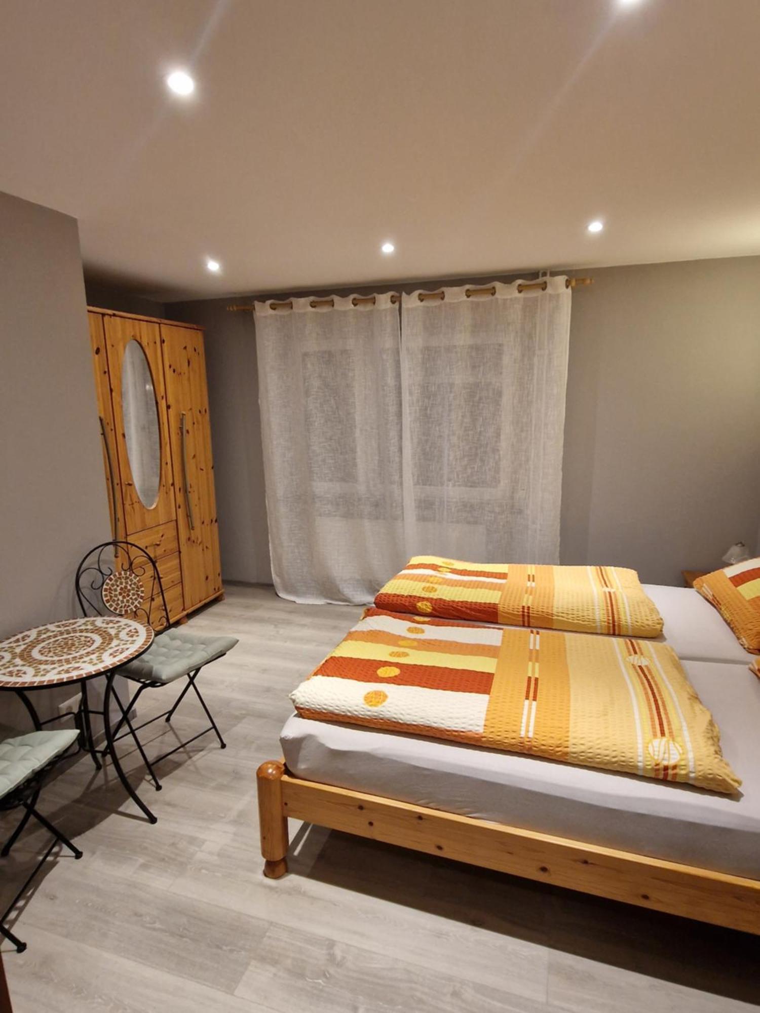Ferienwohnung Бахарах Екстер'єр фото