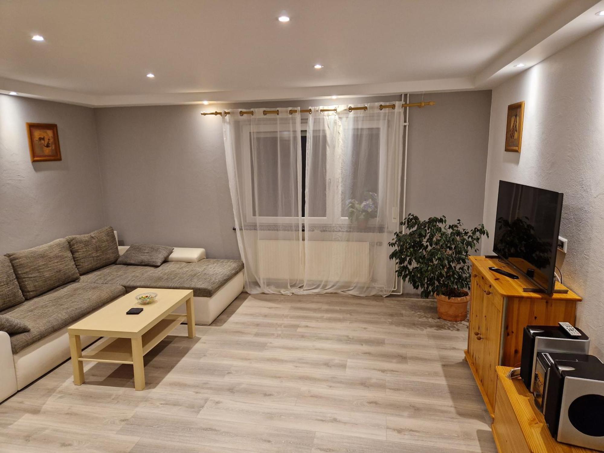 Ferienwohnung Бахарах Екстер'єр фото